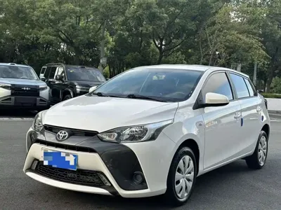 Toyota Yaris L