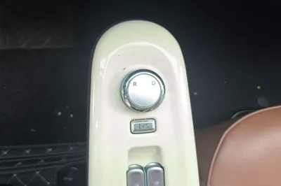 CHANGAN NEVO Lumin
