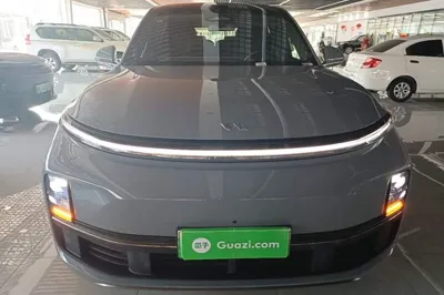Li Auto L8