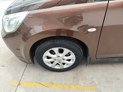 Venucia R50