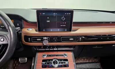 Lincoln Aviator
