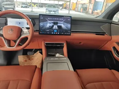 BYD 唐L