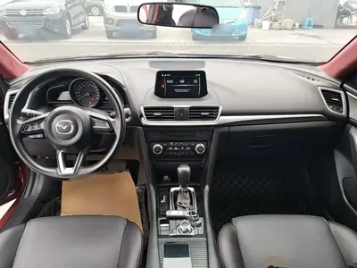 Mazda 3 Axela
