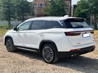 Jetour X90