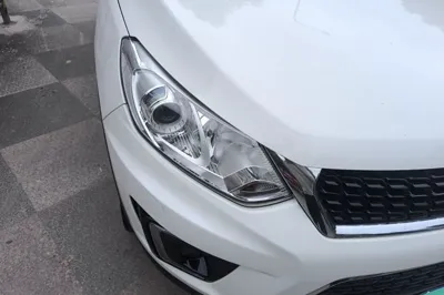 BAIC Senova X35