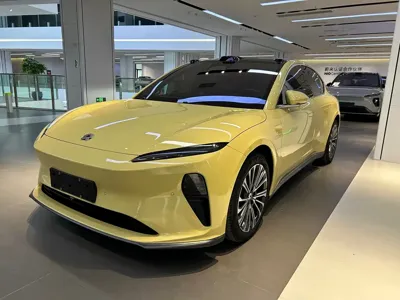 Nio ET5