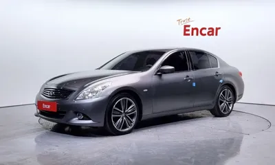 Infiniti G