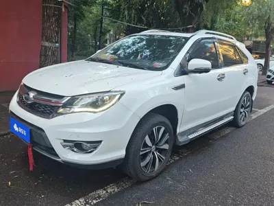 BYD S7