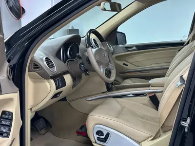 Mercedes-Benz GL-Class
