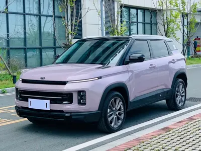 Geely ICON