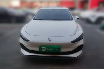Roewe D7