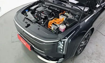 Kia K8
