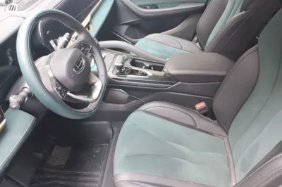 Geely Auto Monjaro L