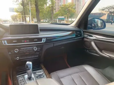BMW X5 (Import)