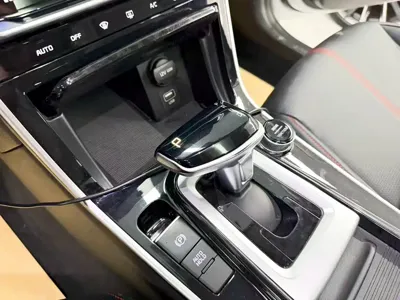 Kia KX3