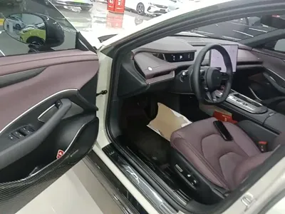 Xiaomi SU7