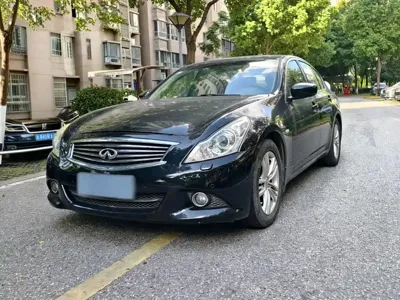Infiniti G