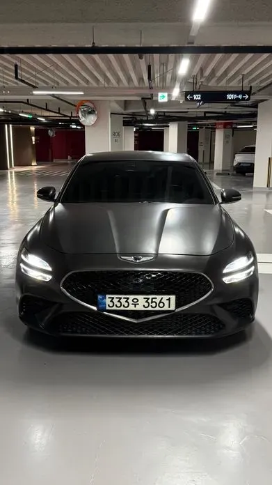Genesis G70