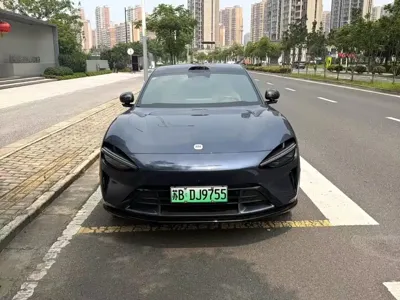 Xiaomi YU7