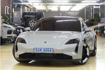 Porsche Taycan