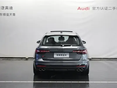 Audi S4