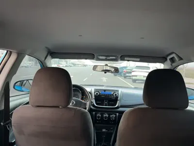 Toyota Yaris L