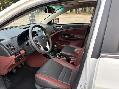BYD Surui