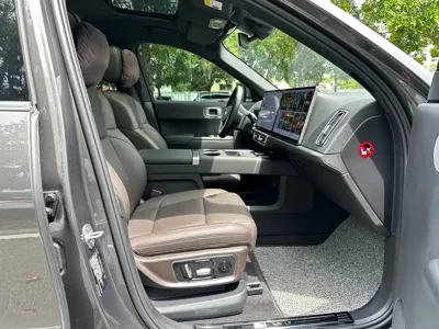 Li Auto Li L8