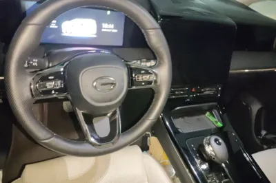 GAC Trumpchi E9