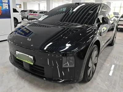 Li Auto 理想i6