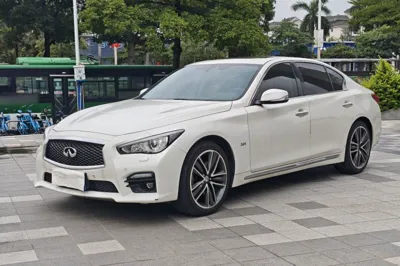 Infiniti Q50L