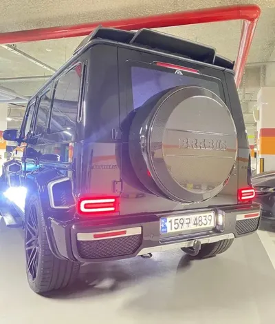 Mercedes-Benz G-Class