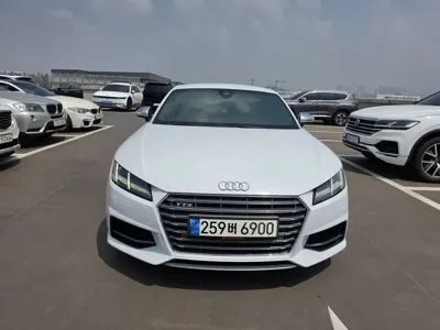 Audi TTS