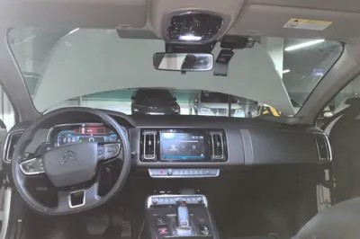 Citroen C6