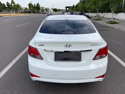 Hyundai Verna