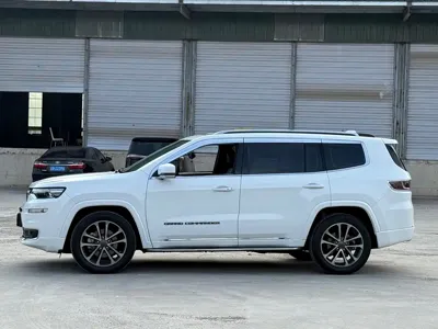 Jeep Grand Commander
