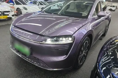 Hima Luxeed R7