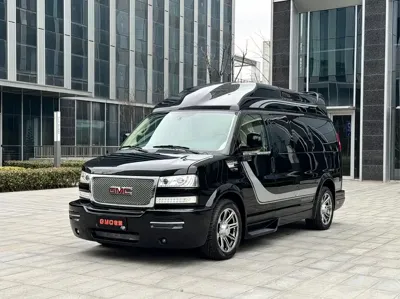 GMC Savana