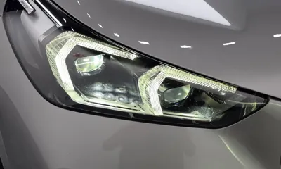 BMW iX1