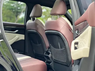 Geely Xingyue L