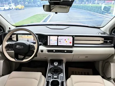 Geely ICON