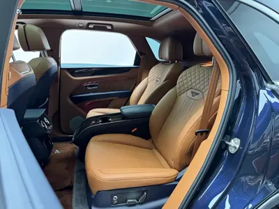 Bentley Bentayga PHEV