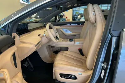 Hima Luxeed R7