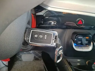 BAIC X3