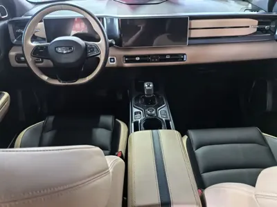 Geely ICON