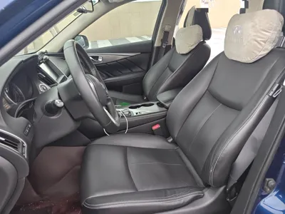 Infiniti Q50L