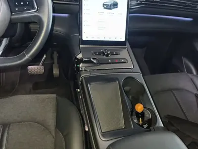 Nio EC6