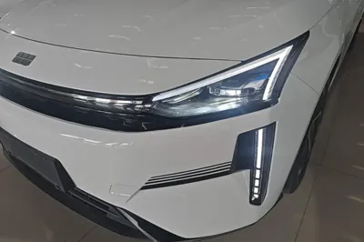 Geely Galaxy L6