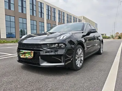 Lynk & Co 03