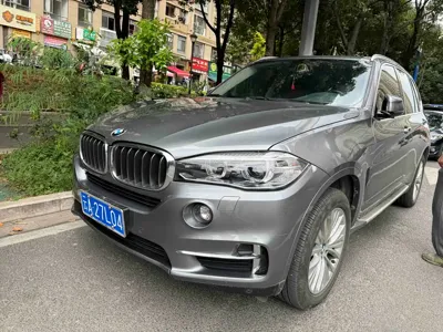 BMW X5 (Import)